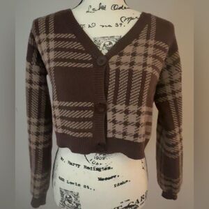 Hollister Plaid Brown Women's Sweater